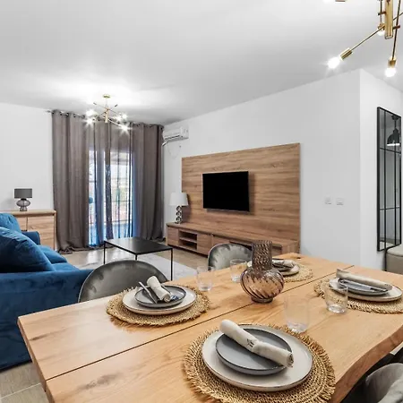 Апартаменты Oasis *